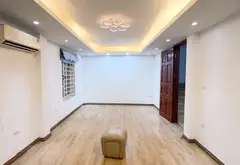 Bán nhà LÔ GÓC 2 MẶT THOÁNG KIM GIANG NGÕ THÔNG Ô TÔ, KINH DOANH ,DÒNG TIỀN 22TR/THÁNG Nhỉnh 9ty... Bán nhà riêng tại Thanh Liệt, Hà Nội 06