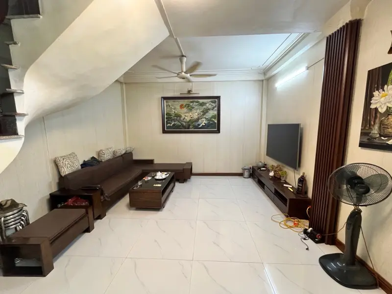 Nhà 4 tầng diện tích 30m² mặt tiền rộng, phù hợp kinh doanh tại quận Nguyễn Khoái... Bán nhà riêng tại Thanh Trì, Hà Nội 01