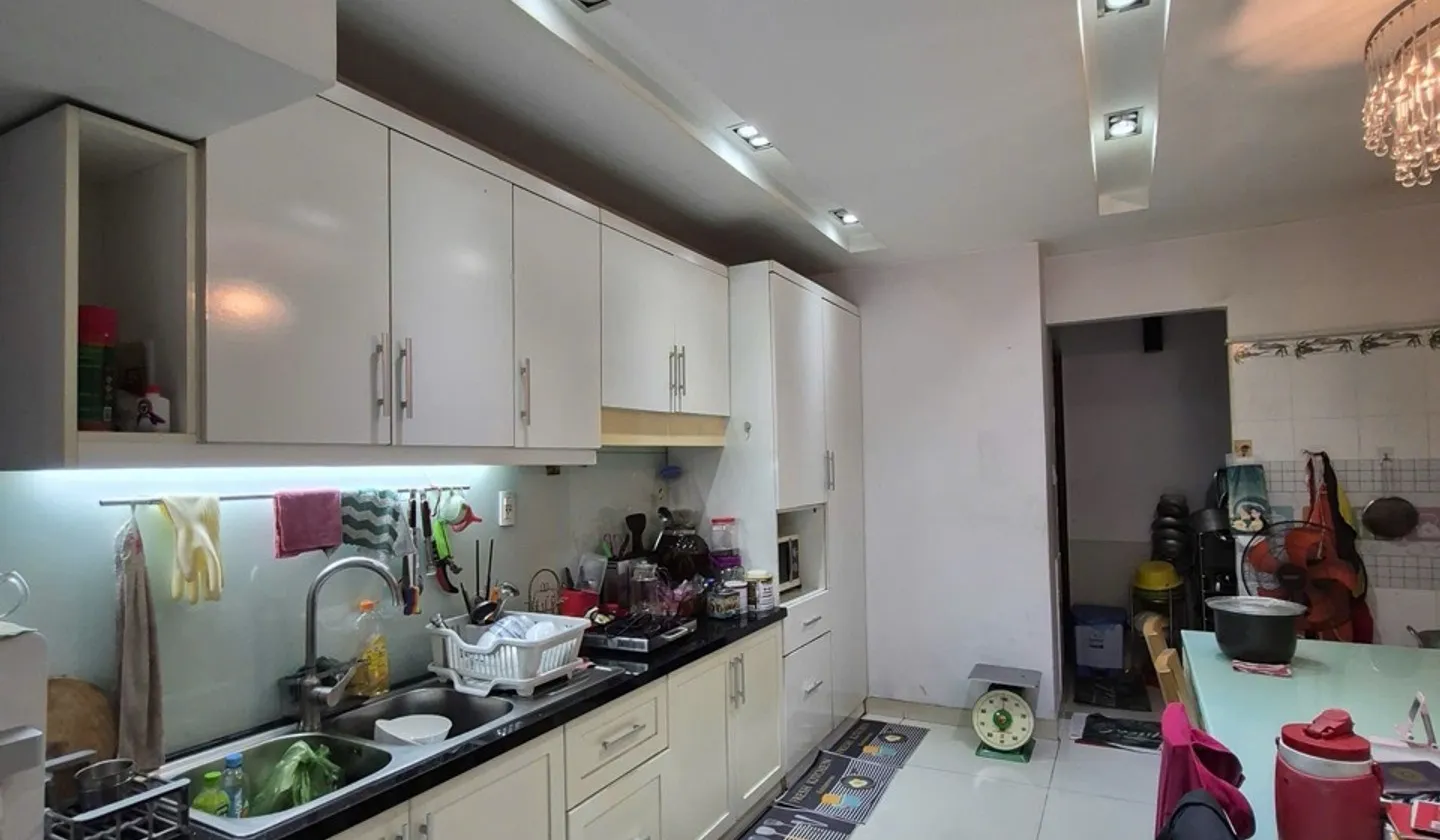 Bán nhà 5 tầng đẹp tại khu vực Tân Bình, diện tích 61.1 m2, giá 9.3 tỷ đồng... Bán nhà riêng tại Bảy Hiền, Hồ Chí Minh 01