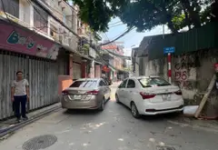 Nhà hiện đại 6 tầng ngay trung tâm phố Trạm, gần Aeon Mall Long Biên. DT 40m2 , chỉ 12 tỷ , TL.... Bán nhà riêng tại Bồ Đề, Hà Nội 01