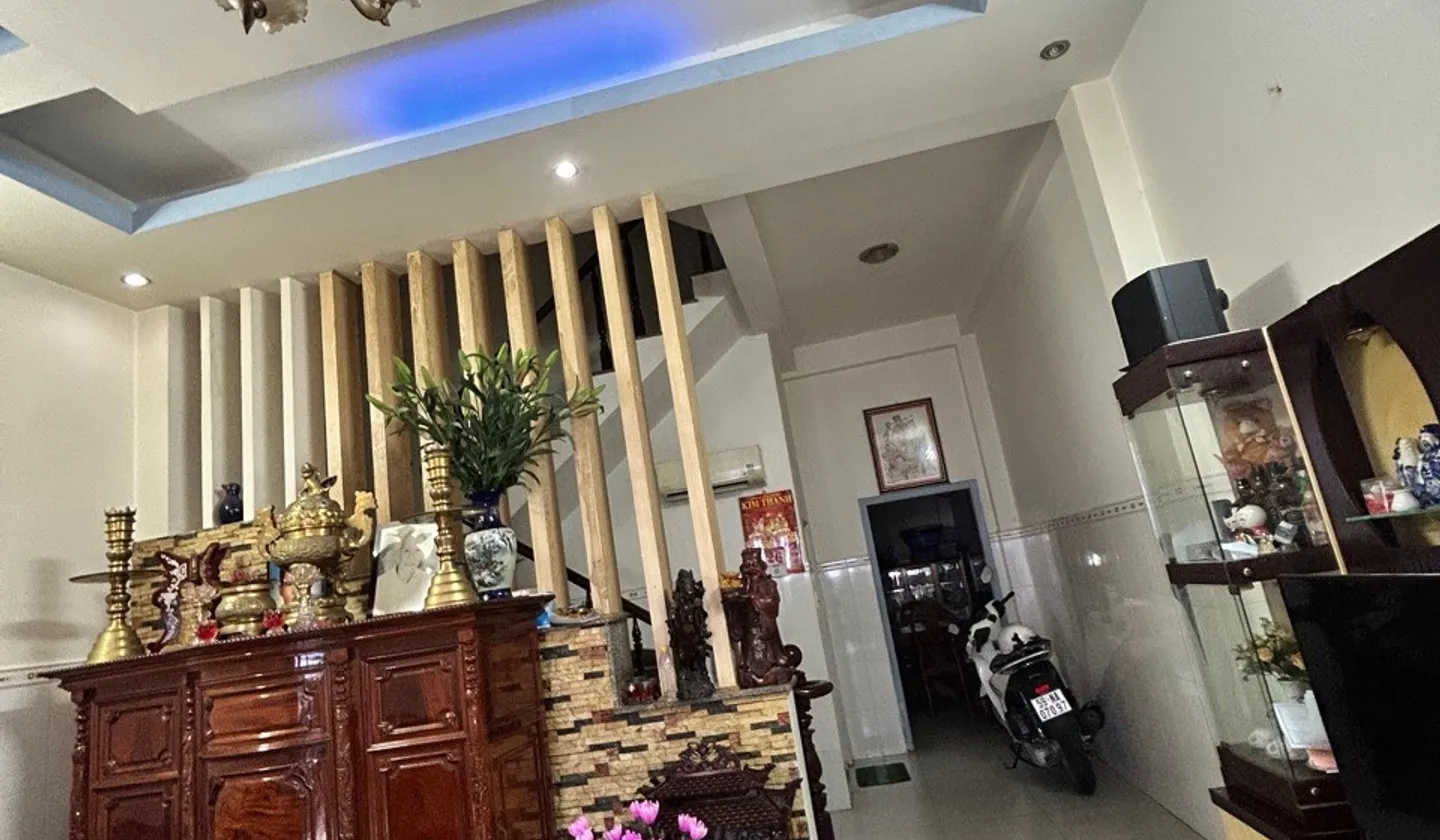 NHÀ 3 TẦNG, HẺM ÔTÔ NGAY TỈNH LỘ 10, 65m2 KHÔNG LỘ GIỚI... Bán nhà riêng tại Tân Tạo, Hồ Chí Minh 01