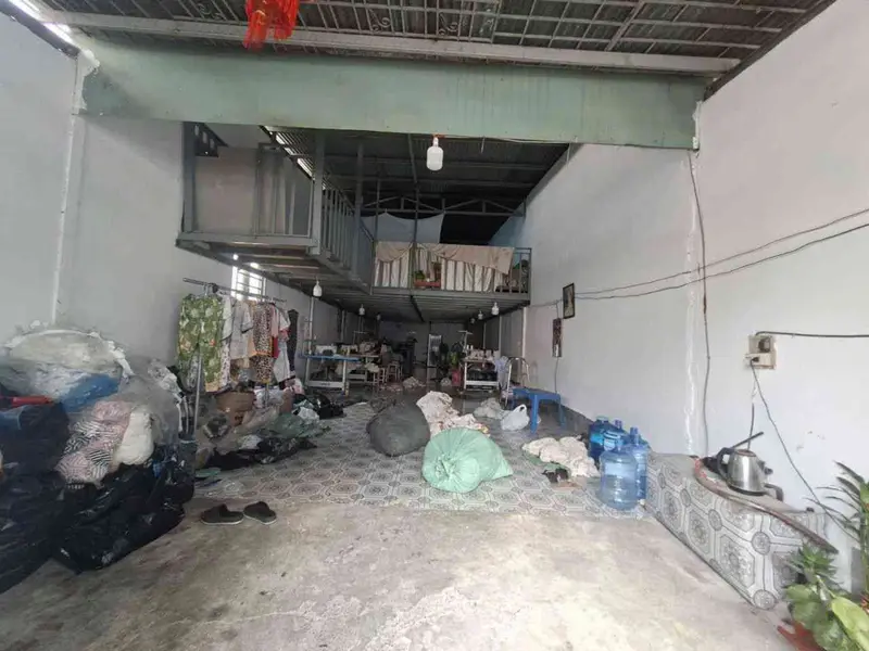 BÁ.N 6 CĂN NHÀ 2 TẦNG TÂN TIẾN 4 SÁT CHỢ HÓC MÔN GIÁP QUỐC LỘ 22 - DIỆN TÍCH ĐẤT 500M2 FULL THỔ... Bán nhà riêng tại Xuân Thới Sơn, Hồ Chí Minh 01