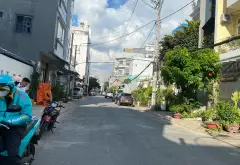 Nhà Hẻm Nông Gần Celadon City, Giá Tốt Cho Gia Đình... Bán nhà riêng tại Tây Thạnh, Hồ Chí Minh 01