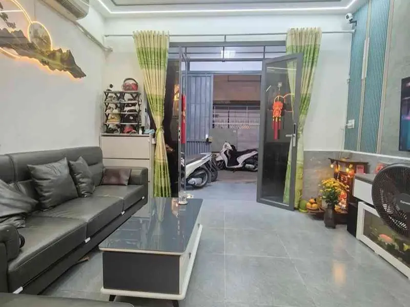 Nhà 48m2, 2 tầng, sổ vuông, tặng nội thất cao cấp, giá 4.6 tỷ... Bán nhà riêng tại An Phú Đông, Hồ Chí Minh 01