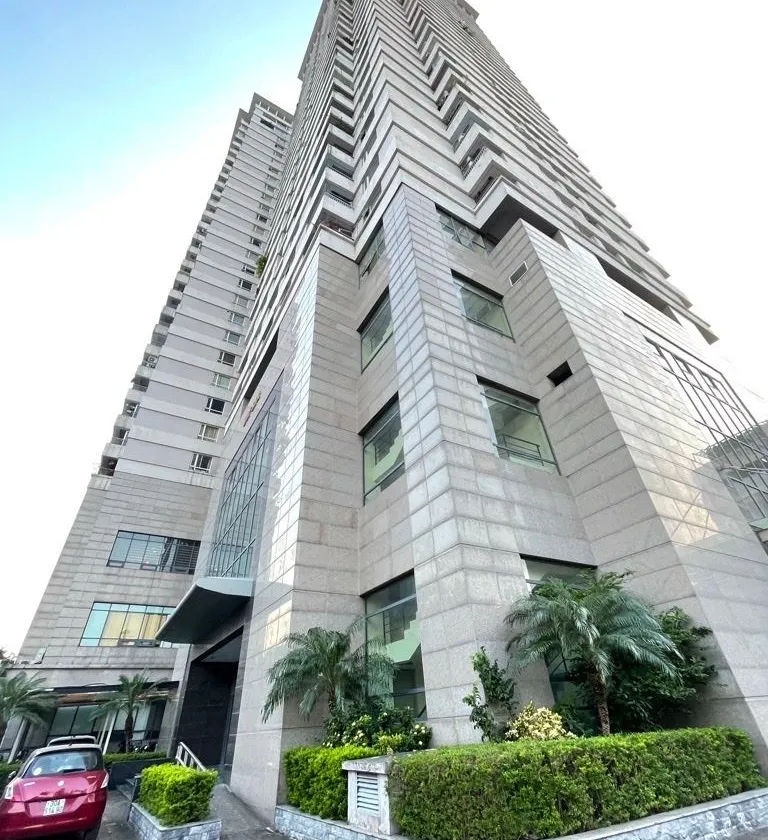 Căn Hộ Tầng Cao, View Công Viên - Chỉ 10,4 Tỷ!... Bán căn hộ chung cư tại Yên Hòa, Hà Nội 01