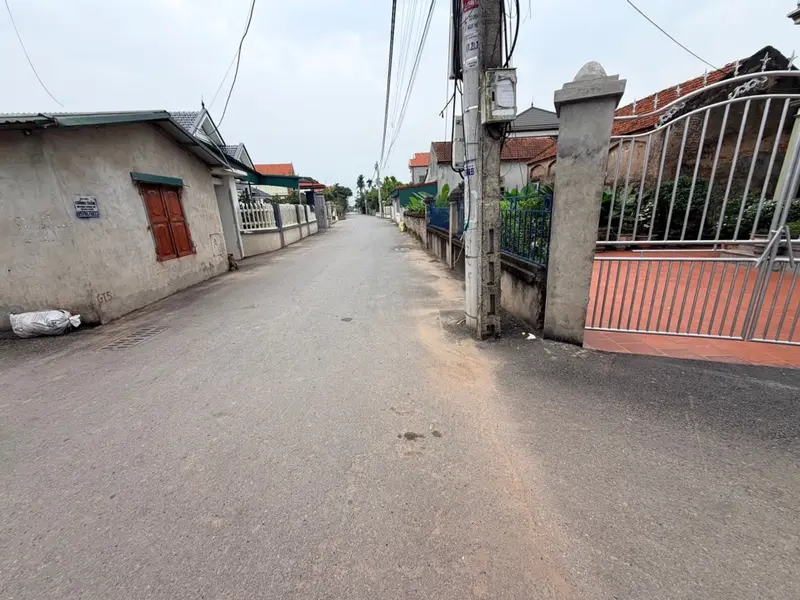Bán đất Tân Dân, Khoái Châu 123m, MT 5.4m giá 2.7 tỷ... Bán đất tại Triệu Việt Vương, Hưng Yên 01