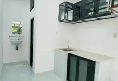 Dưới 1.5 Tỷ - xe hơi đỗ sân - 2 phòng ngủ giáp VincomPlaza 474/65 Phan Văn Trị... Bán nhà riêng tại Hạnh Thông, Hồ Chí Minh 09
