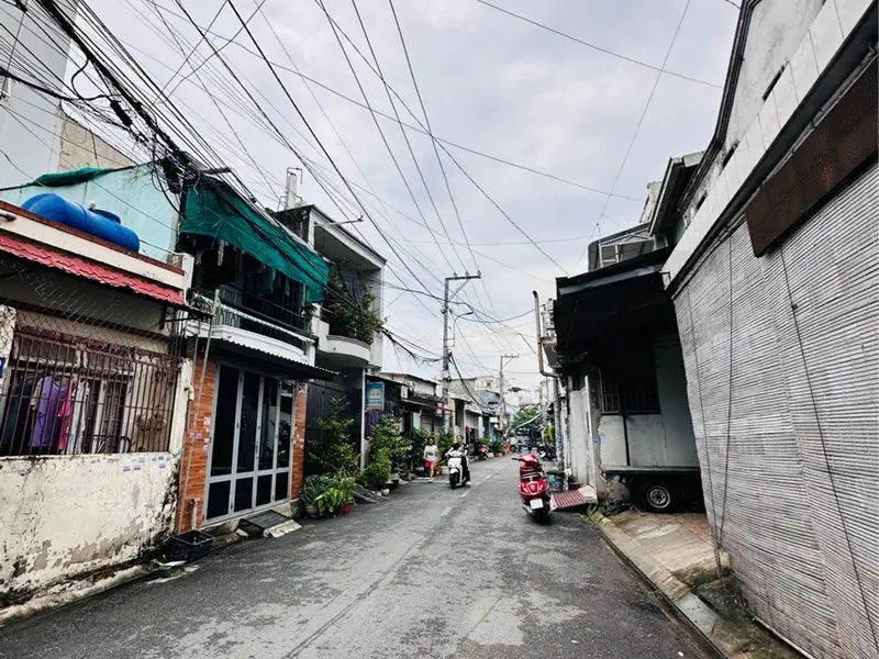 💥 HIẾM! NHÀ 2 TẦNG - ĐƯỜNG 6M Ô TÔ TRÁNH - SÁT MẶT TIỀN NGUYỄN ẢNH THỦ - CHỈ 3.8 TỶ - 40m2... Bán nhà riêng tại Bà Điểm, Hồ Chí Minh 01