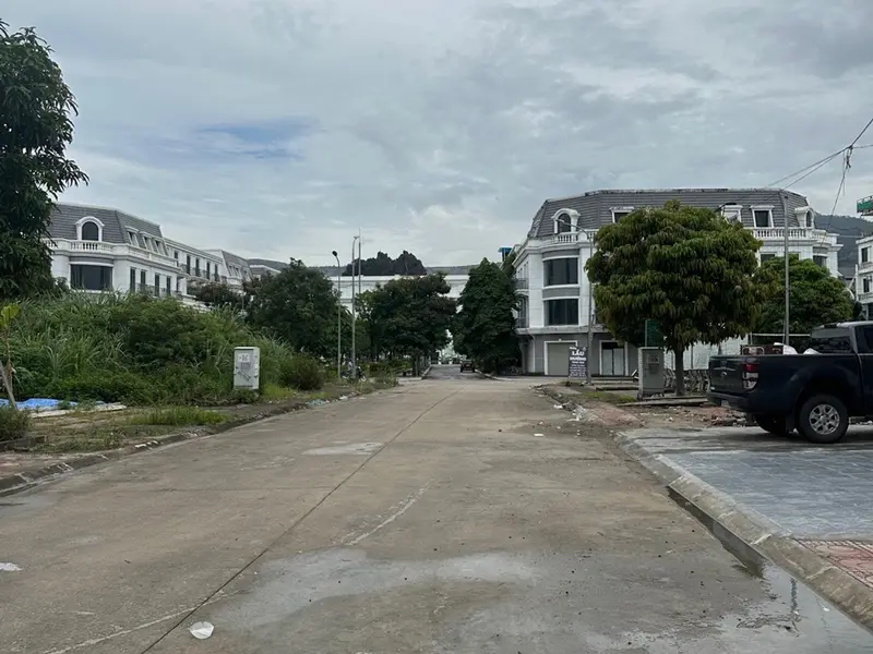 Bán nhà mặt phố tại xã Dã Tượng, vị trí gần Vincom Cẩm Phả, diện tích 80m2... Bán nhà mặt phố tại Cẩm Phả, Quảng Ninh 01