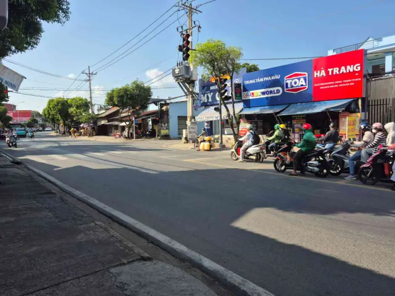 Bán nhà mặt phố Lê Văng Khương tại Hóc Môn, diện tích 138m², 12 tỷ mặt tiền 4m, pháp lý rõ ràng... Bán nhà mặt phố tại Đông Thạnh, Hồ Chí Minh 01