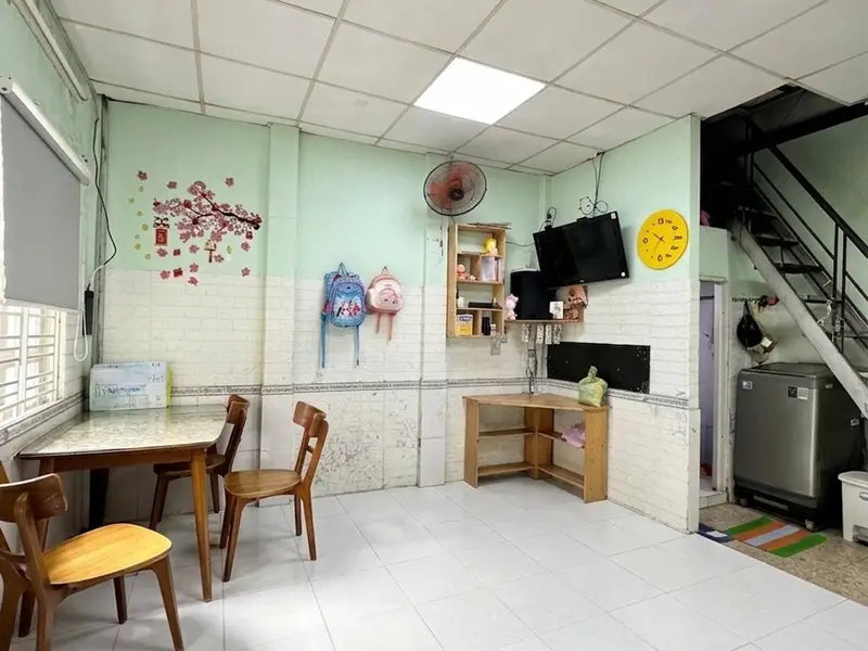 Nhà Tân Bình – Âu Cơ, 2 tầng ở ngay - ngang gần 5m - 56m2 – hơn 2T.... Bán nhà riêng tại Bảy Hiền, Hồ Chí Minh 01