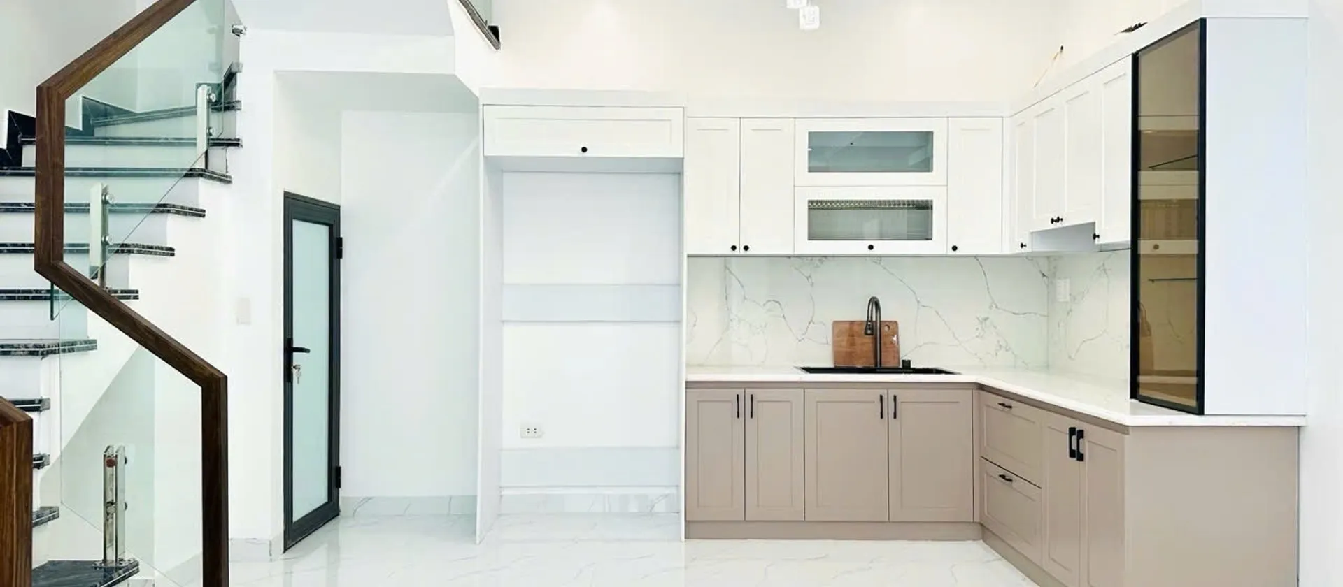 Nhà 4 tầng hiện đại tại khu Văn Minh Phủ Thượng Đoạn - Đông Hải... Bán nhà riêng tại Ngô Quyền, Hải Phòng 01