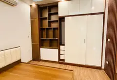 Bán nhà 4 tầng ở Cự Khối, ô tô đỗ cửa, gần hồ, 36.6m²... Bán nhà riêng tại Long Biên, Hà Nội 06