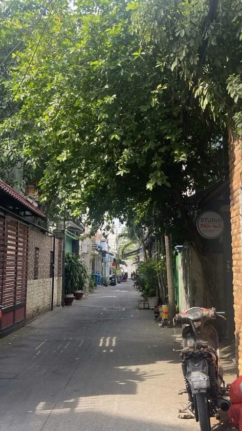 💰 8.6 TỶ | CHỦ GẤP BÁN – GIẢM 200TR
🏡 Nhà 3 tầng, 4PN – 4WC | chính chủ lâu đời, vừa ở vừa cho th... Bán nhà mặt phố tại Tây Thạnh, Hồ Chí Minh 01