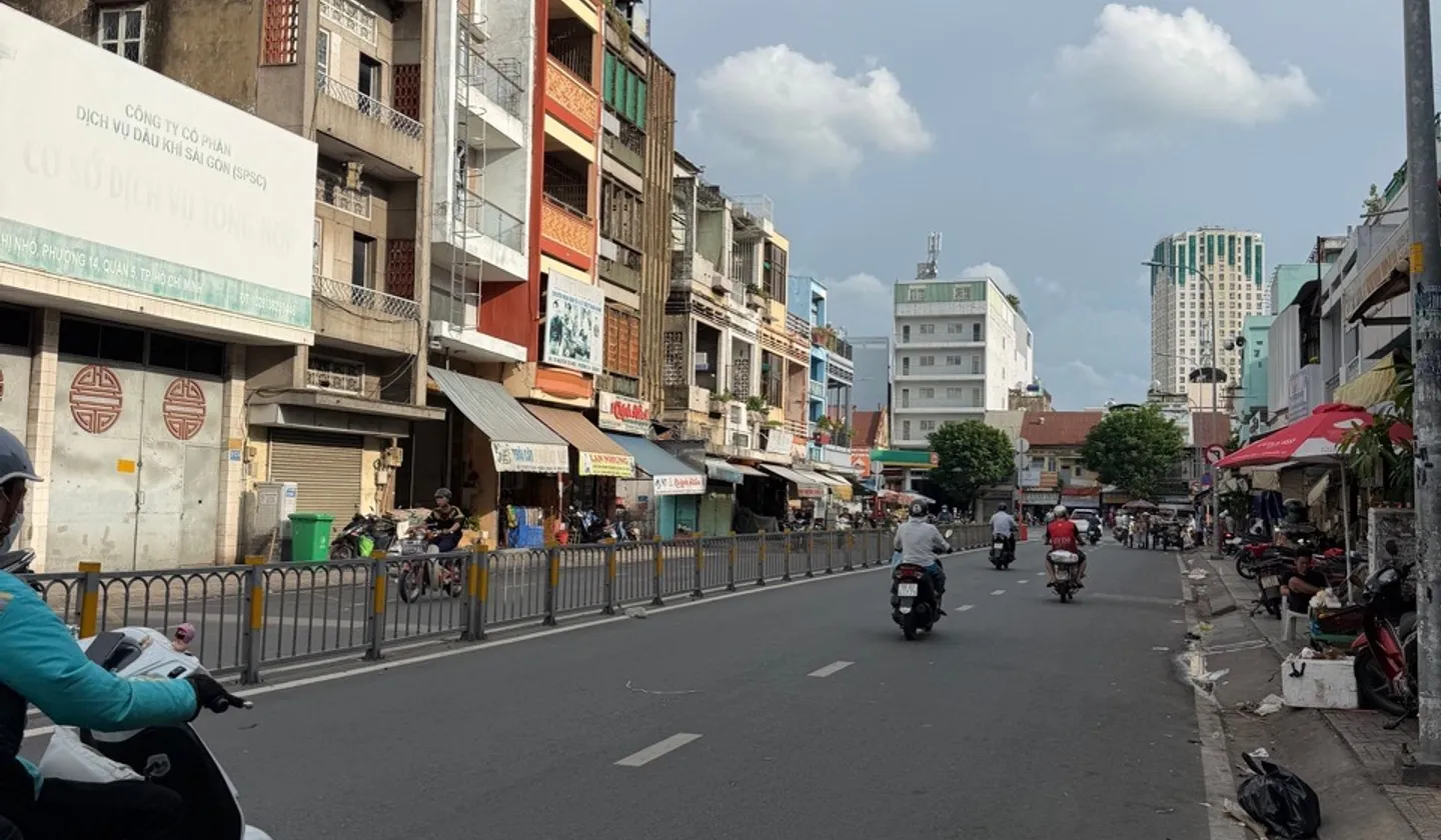 Bán nhà 4 tầng, 6 phòng ngủ, quận 6, giá 9.5 tỷ... Bán nhà riêng tại Bình Tây, Hồ Chí Minh 01