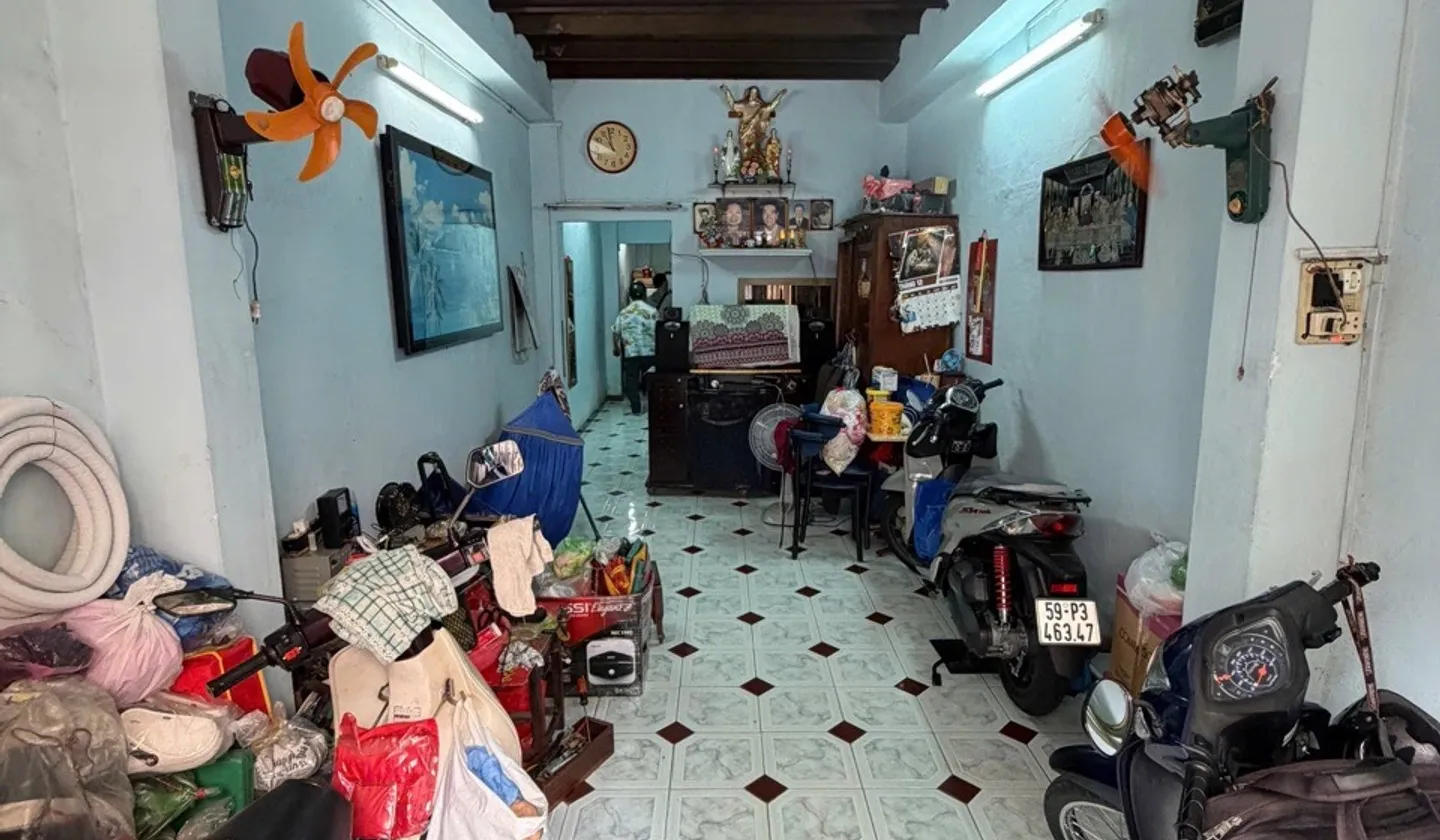 Bán nhà riêng 2 phòng ngủ tại Phường Tân Sơn Nhất, Hồ Chí Minh, khu cư xá tự do, pháp lý rõ ràng... Bán nhà riêng tại Tân Sơn Nhất, Hồ Chí Minh 01