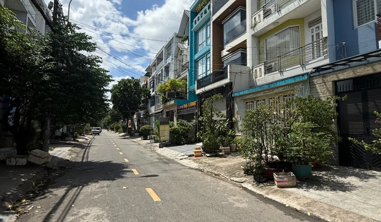 BIỆT THỰ PHỐ TÂN CỔ ĐIỂN - GÓC 2 MẶT TIỀN... Bán nhà mặt phố tại An Lạc, Hồ Chí Minh 01