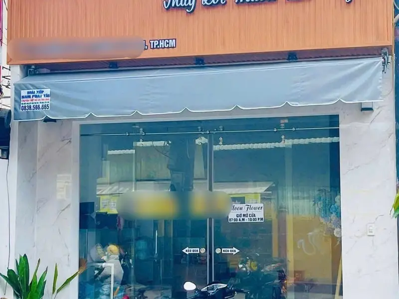 NHÀ MẶT T I Ề N - KINH DOANH ĐA NGÀNH NGHỀ - NGON BỔ RẺ - TRUNG TÂM GV... Bán nhà mặt phố tại Thông Tây Hội, Hồ Chí Minh 01