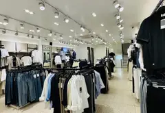 Bán nhà 8 tầng mặt phố 2 mặt tiền rộng tại khu vực Cầu Giấy, Hà Nội... Bán nhà mặt phố tại Nghĩa Đô, Hà Nội 05