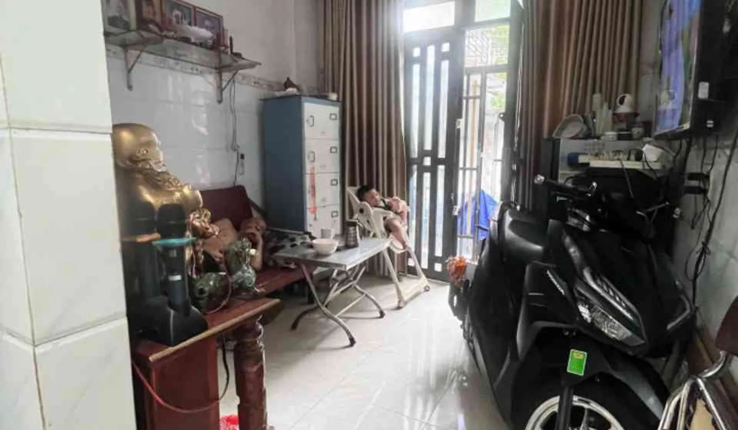 Nhà 2 Tầng Siêu Tiện Lợi Gần Công Viên Hòa Bình Quận 11... Bán nhà riêng tại Hòa Bình, Hồ Chí Minh 01