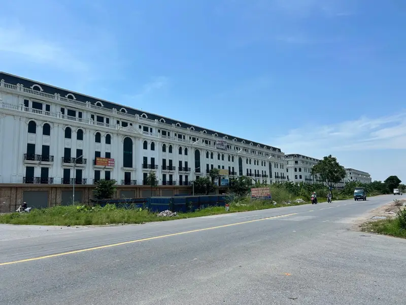Bán Shophouse 3 tầng tại Đông Đô - Việt Đoàn, vị trí đắc địa, pháp lý rõ ràng... Bán Shophouse tại Liên Bão, Bắc Ninh 01