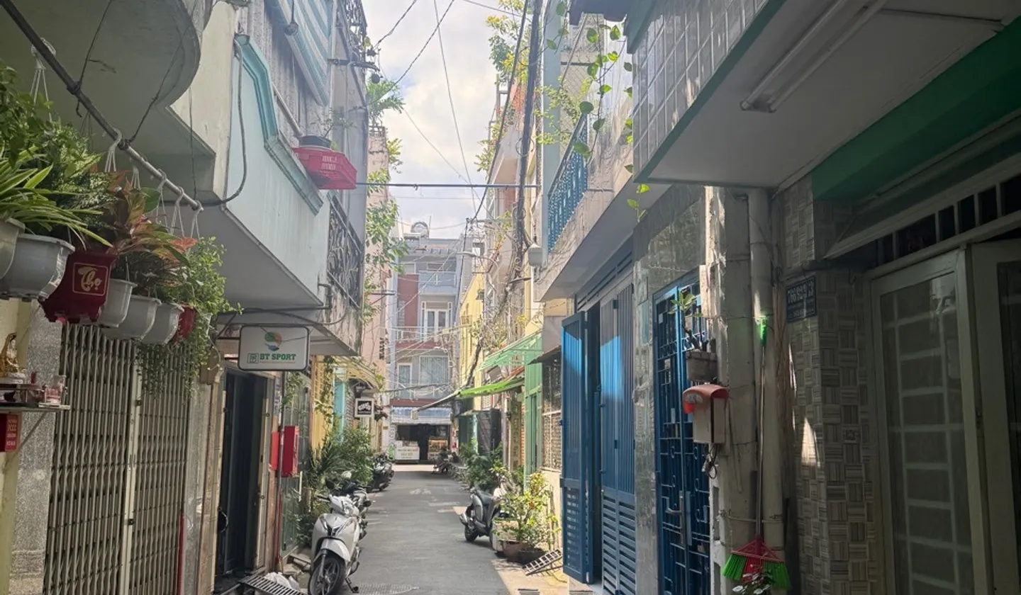 BÁN NHÀ MỚI ĐẸP - VỊ TRÍ TRUNG TÂM TÂN BÌNH - GẦN CHỢ PHẠM VĂN HAI
​Địa chỉ: Đường Lưu Nhân Chú, Ph... Bán nhà riêng tại Tân Sơn Nhất, Hồ Chí Minh 01