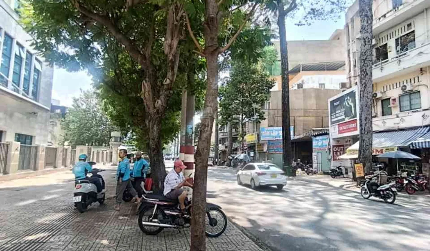 SHOP HOUSE CHUNG CƯ -TRUNG TÂM QUẬN 5 - MẶT TIỀN ĐƯỜNG HÙNG VƯƠNG - P9 - Q5 - 4x12M - 2 TẦNG - 13T... Bán nhà mặt phố tại An Đông, Hồ Chí Minh 01