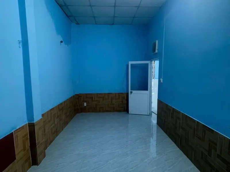BÁN ĐẤT TẶNG NHÀ CẤP 4 - PHAN HUY ÍCH P12 GV - SÁT MẶT TIỀN - 5.5x10 - CHỈ 4 TỶ 4... Bán nhà riêng tại An Hội Tây, Hồ Chí Minh 01