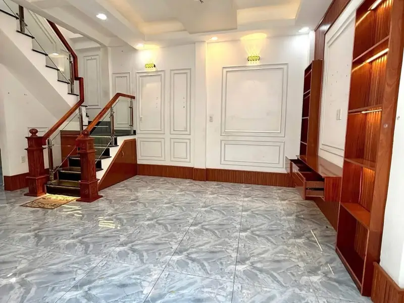 Bán nhà 2 tầng 3 PN tại phường Bình Đông, quận 8, TP.HCM giá 4.58 tỷ... Bán nhà riêng tại Bình Đông, Hồ Chí Minh 01