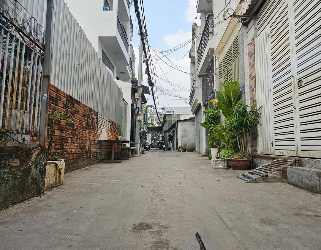 Bán nhà riêng 70m² tại Quận Gò Vấp, giá 7.65 tỷ... Bán nhà riêng tại An Hội Tây, Hồ Chí Minh 01