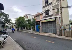 🔥🔥 MẶT TIỀN KINH DOANH – 179,7M² – KẾ BÊN SONG HÀNH – CHỈ 8,6 TỶ! 🔥🔥
DT KHỦNG: 4,52 × 40m .... Bán nhà mặt phố tại Bà Điểm, Hồ Chí Minh 01