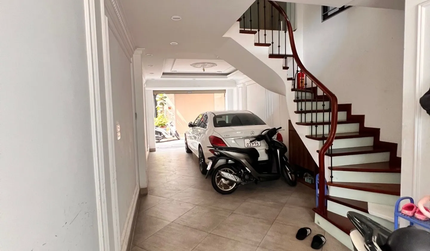 Bán nhà riêng 5 tầng diện tích 39.5m² tại phường Ngọc Thụy, Long Biên, giá 12 tỷ đồng... Bán nhà riêng tại Bồ Đề, Hà Nội 01