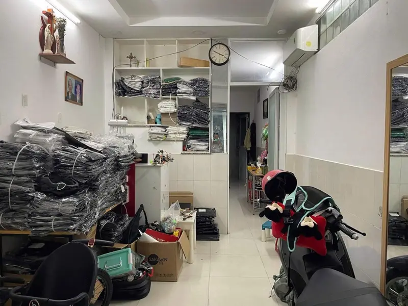 Nhà 2 mặt tiền sầm uất tại trung tâm Phú Nhuận... Bán nhà mặt phố tại Đức Nhuận, Hồ Chí Minh 01