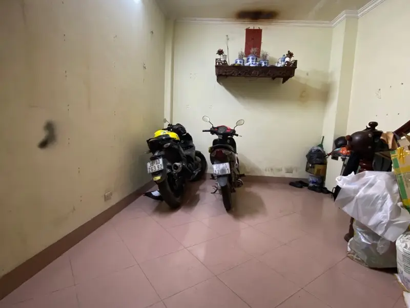 Bán nhà riêng minh khai . 3 4 tỷ . 15m .
3 ngủ . 3 vệ sinh . Đủ công năng .... Bán nhà riêng tại Bạch Mai, Hà Nội 01