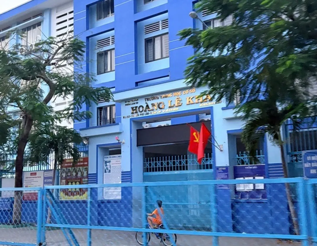 BÁN NHÀ HẺM THÔNG THOÁNG SẠCH - TRUNG TÂM QUẬN 6.

Liên Hệ Hưng: dt 0936391311

giá mới 4.550 tỷ... Bán nhà riêng tại Bình Tây, Hồ Chí Minh 01
