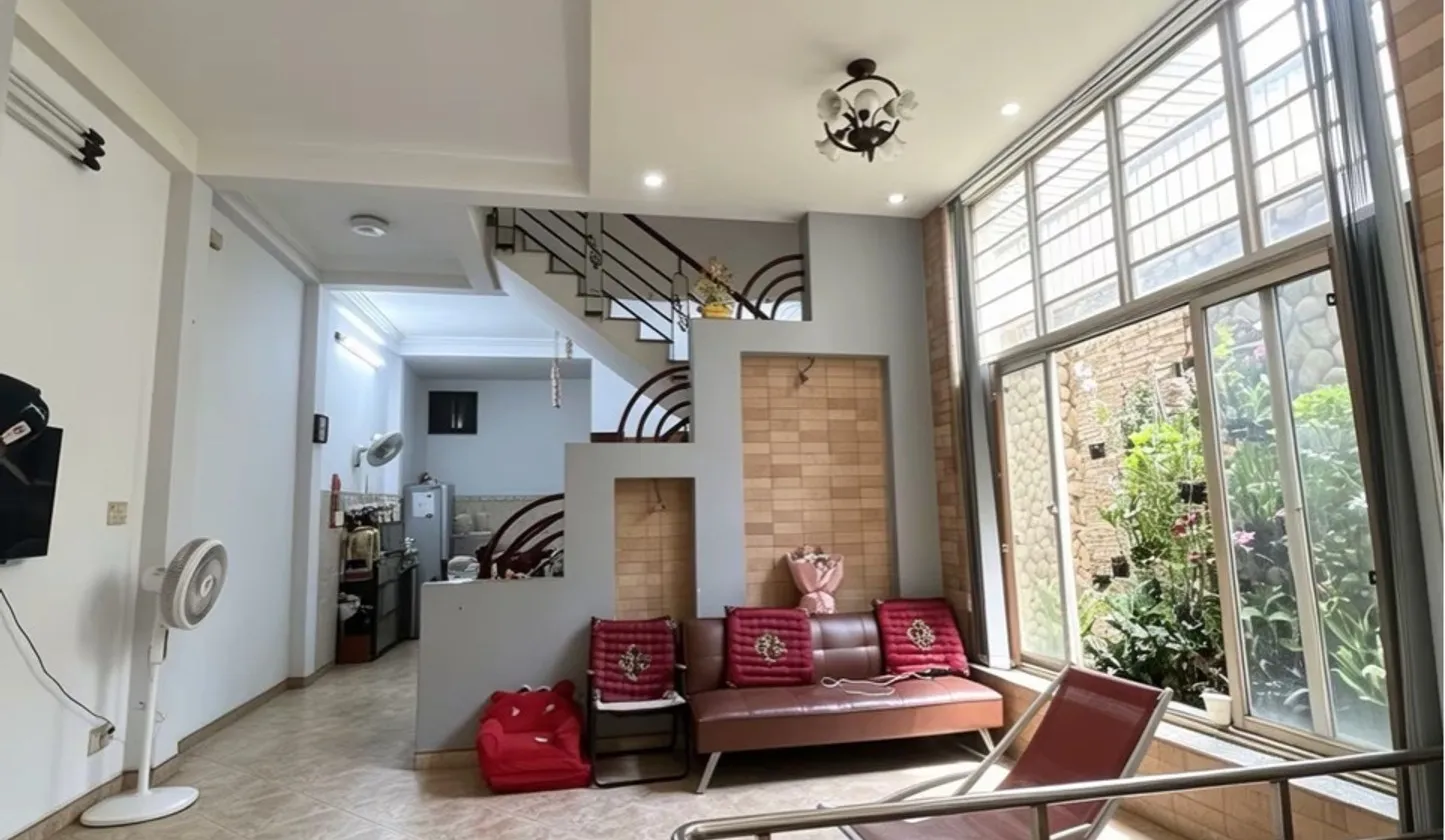 Bán nhà 4 tầng 77m2 hẻm ôtô tại Phú Nhuận giá 20.5 tỷ... Bán nhà riêng tại Phú Nhuận, Hồ Chí Minh 01