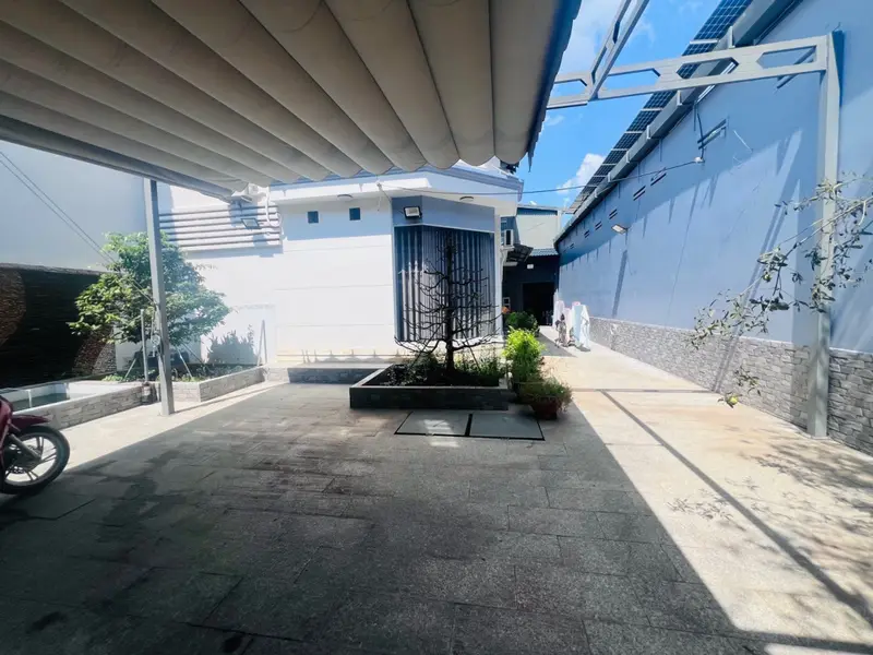 Biệt thự đỉnh kèm dãy trọ thu nhập siêu ổn tại Quận 7... Bán nhà riêng tại Tân Thuận, Hồ Chí Minh 01