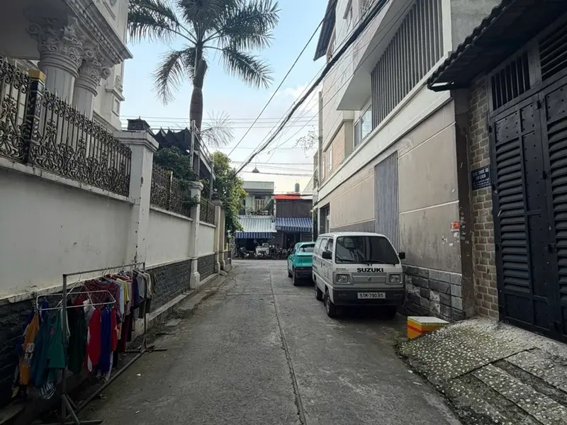 Cơ hội sở hữu nhà 2 tầng giá tốt tại phường Bình Hưng Hòa, Hồ Chí Minh... Bán nhà riêng tại Bình Hưng Hòa, Hồ Chí Minh 01