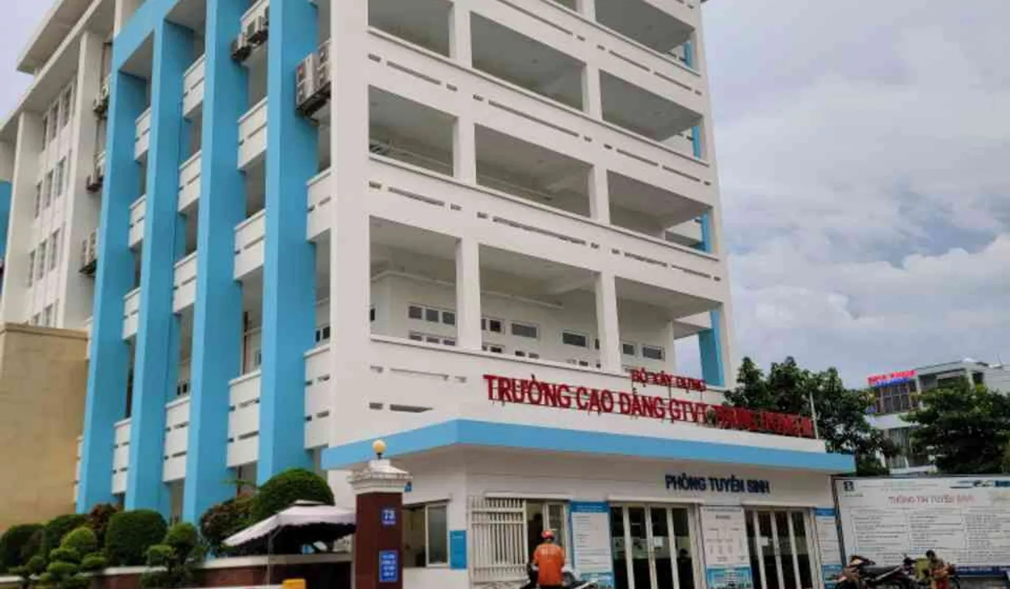 Bán nhà 3 tầng hẻm ô tô rộng tại Phú Thọ Hòa, Tân Phú... Bán nhà riêng tại Phú Thọ Hòa, Hồ Chí Minh 01