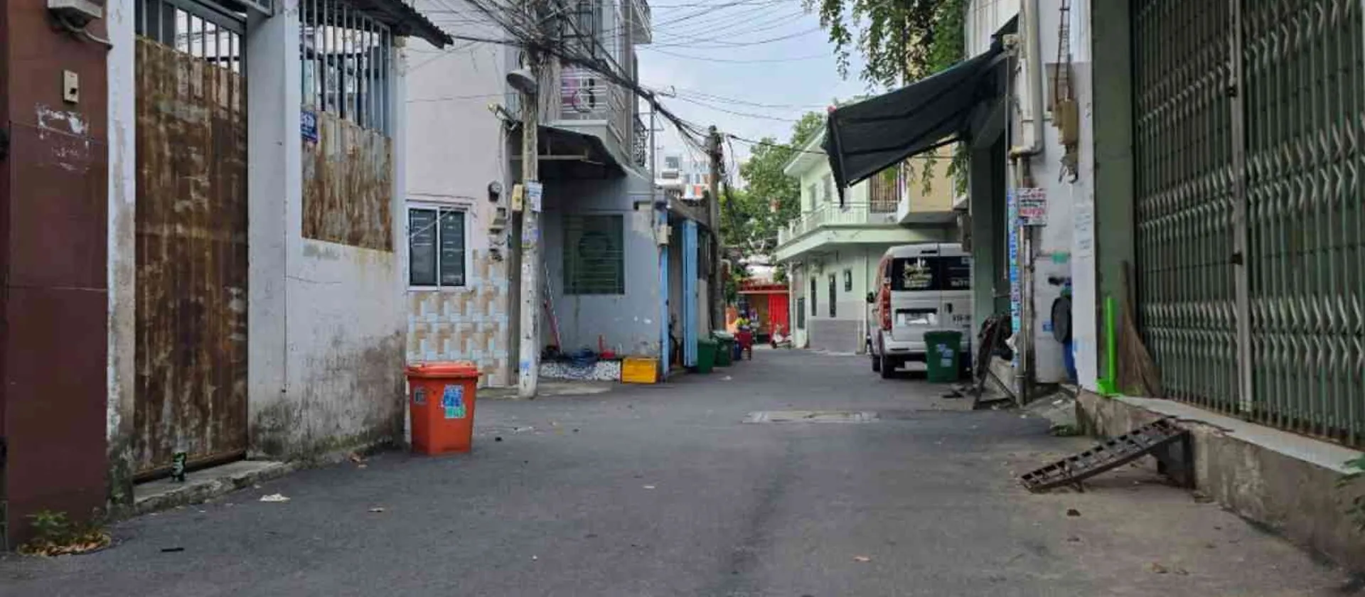 GẦN 90 M2 - QUẬN 9 CŨ - HẺM XE HƠI - 4 TẦNG - CHỈ 8,5 TỶ... Bán nhà riêng tại Tăng Nhơn Phú, Hồ Chí Minh 01