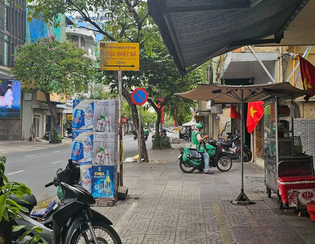Bán nhà mặt phố Nguyễn Đình Chiểu 7 tầng, diện tích 97m2, giá 55 tỷ đồng... Bán nhà mặt phố tại Bàn Cờ, Hồ Chí Minh 01
