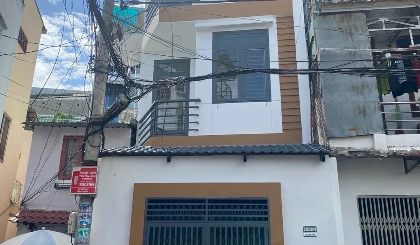 Cơ hội sở hữu nhà 3 tầng 54m2 khu Lạc Long Quân giá tốt hiếm có... Bán nhà riêng tại Bảy Hiền, Hồ Chí Minh 01
