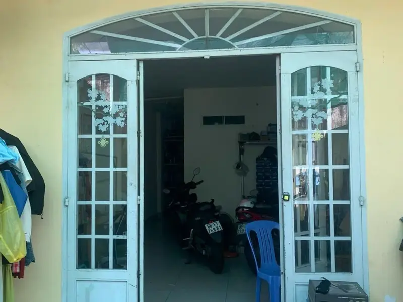 Bán nhà phố 2 tầng mặt tiền 4m tại Phước Long A, Quận 9 cũ... Bán nhà mặt phố tại Phước Long, Hồ Chí Minh 01