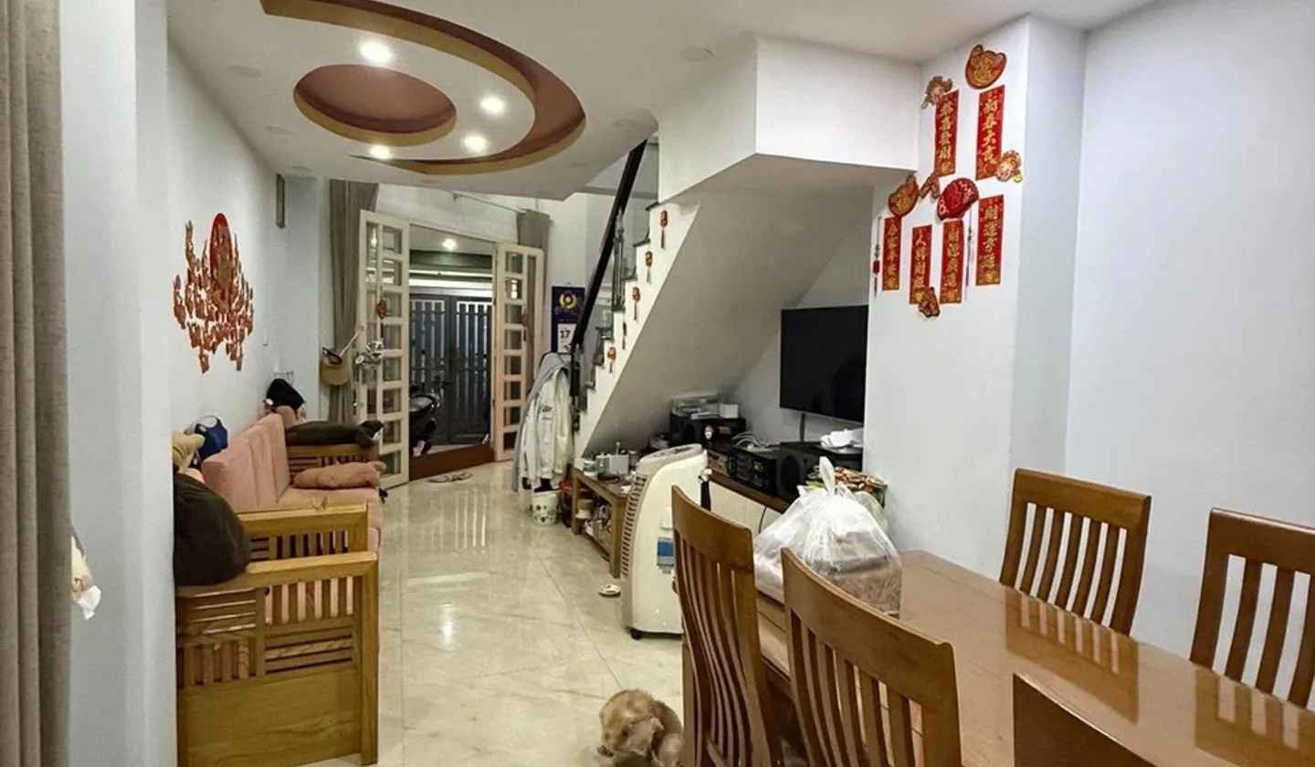 Nhà phố 5 tầng tiện nghi giữa trung tâm Quận 8... Bán nhà riêng tại Phú Định, Hồ Chí Minh 01