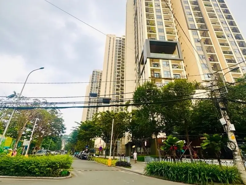 Nhà Mặt Phố Trung Tâm, Giá Sốc Giảm 4 Tỷ... Bán nhà mặt phố tại Hòa Hưng, Hồ Chí Minh 01
