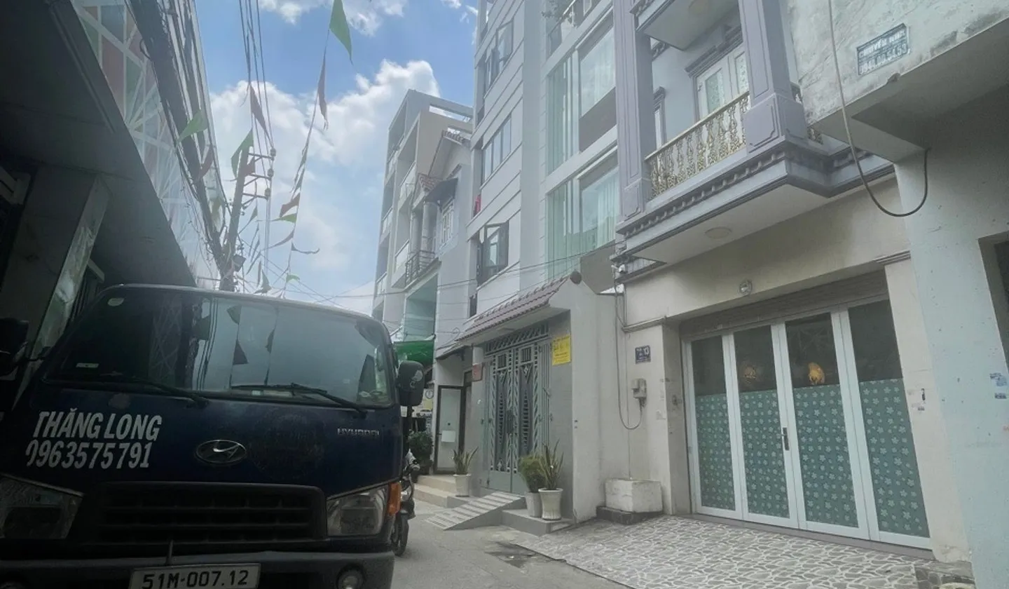 Bán nhà kiên cố 5 tầng 6 phòng ngủ tại phường Bình Trị Đông, Bình Tân... Bán nhà riêng tại Bình Trị Đông, Hồ Chí Minh 01