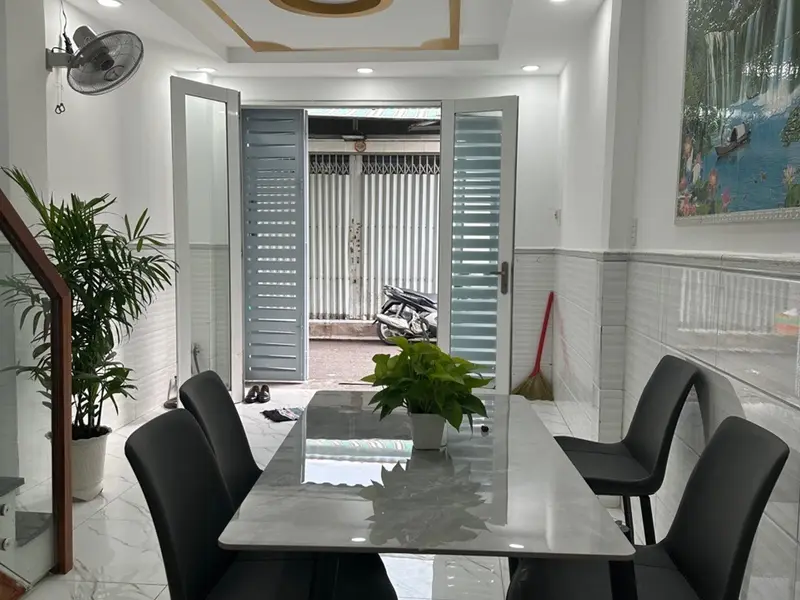 Nhà xinh 3 tầng, 4PN tại Tân Phú đón chờ chủ mới GIÁ TỐT chỉ 3,6 Ty còn Tluong... Bán nhà riêng tại Tân Phú, Hồ Chí Minh 01