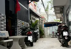 NHÀ 2 LẦU CŨ – 30M² – 3PN – 3,7 Đ – TRẦN XUÂN SOẠN Q7... Bán nhà riêng tại Tân Hưng, Hồ Chí Minh 02