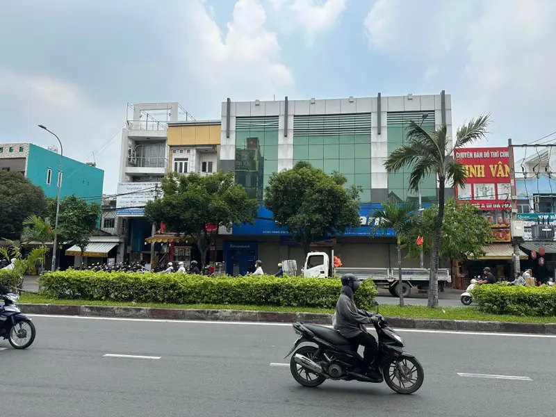 🚨 CHỦ NHIỆT BÁN – TỪ 28 TỶ NAY CÒN 23,5 TỶ CHỐT!... Bán nhà mặt phố tại Trung Mỹ Tây, Hồ Chí Minh 01