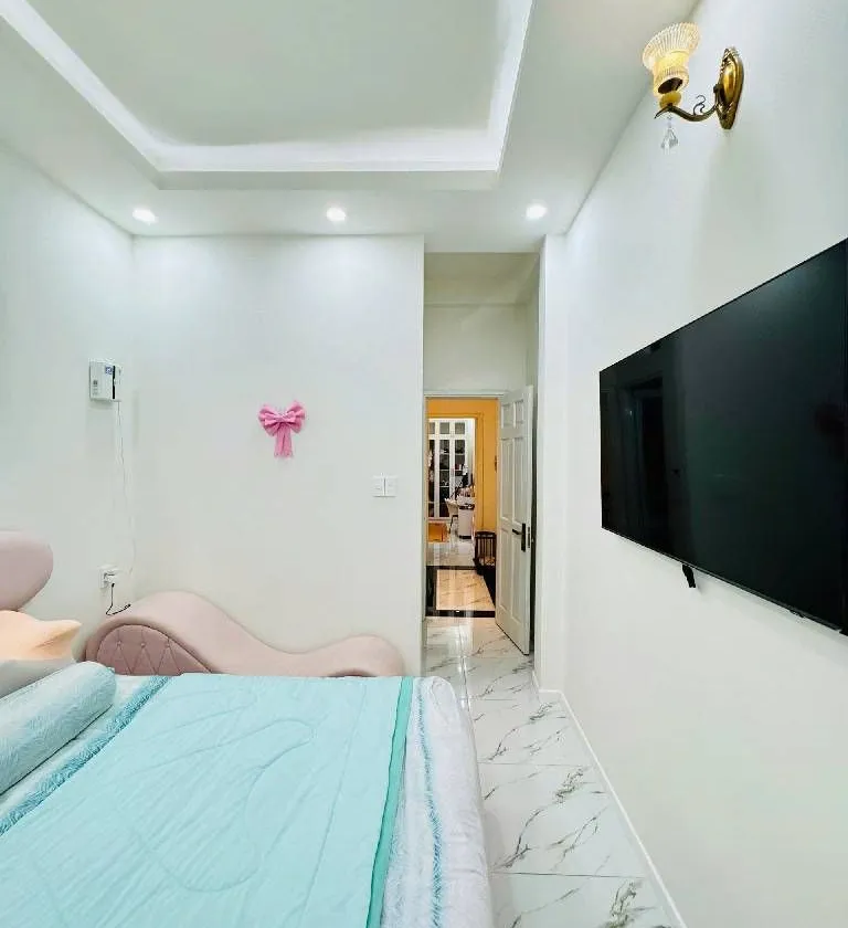 Nhà Phố 4 Tầng Hẻm Phan Đình Phùng Phú Nhuận, 42m2, 4 lầu, 4 PN, sân thượng, thông Phan Xích Long.... Bán owner_side tại Cầu Kiệu, Hồ Chí Minh 01